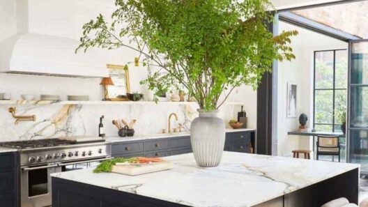 Finding the Perfect Shade: How to Choose the Right Cabinet Color for Your Kitchen