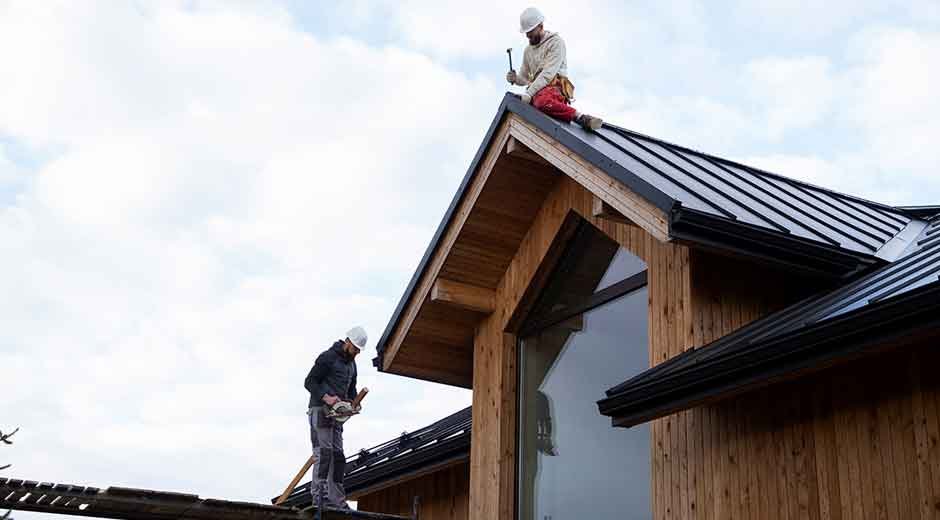 How-Roofing-Contractors-Can-Help-Increase-Your-Home’s-Value.