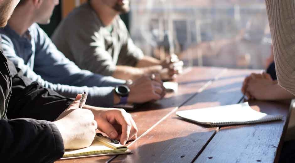Understanding AI Management: A Comprehensive Guide for Leaders