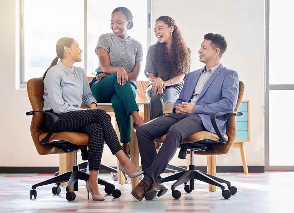 Why Swivel Chairs are a Must-Have for Versatile and Stylish Living Spaces