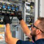 How-to-Choose-the-Right-Electrician-for-Your-Business