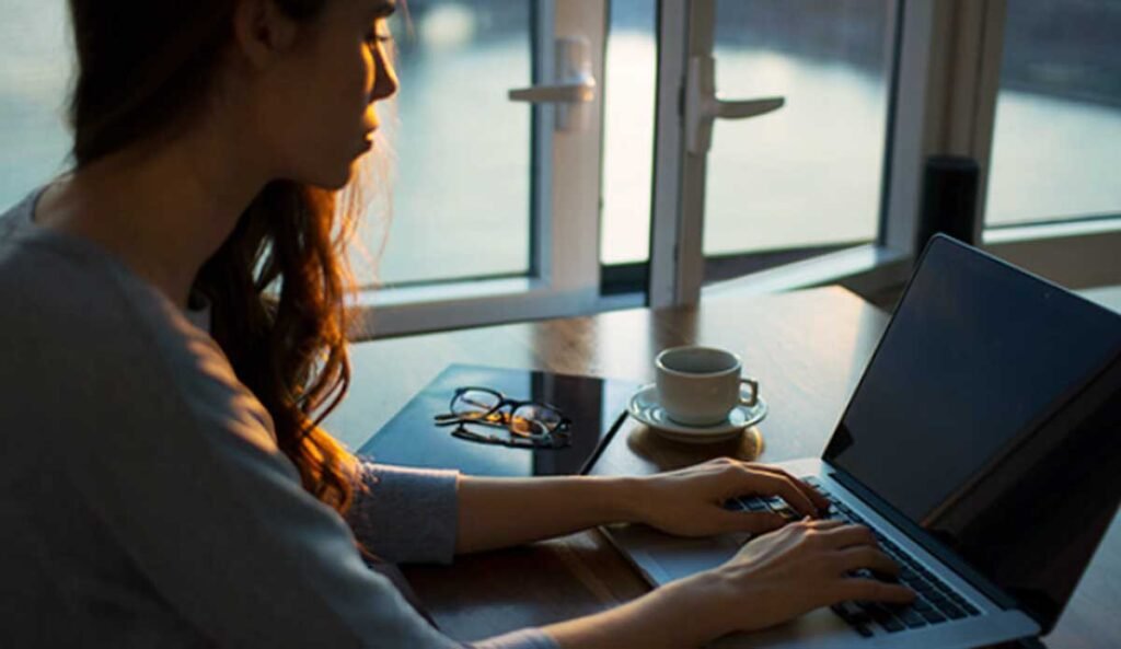 How to Balance Work and Play on Your Next Business Trip